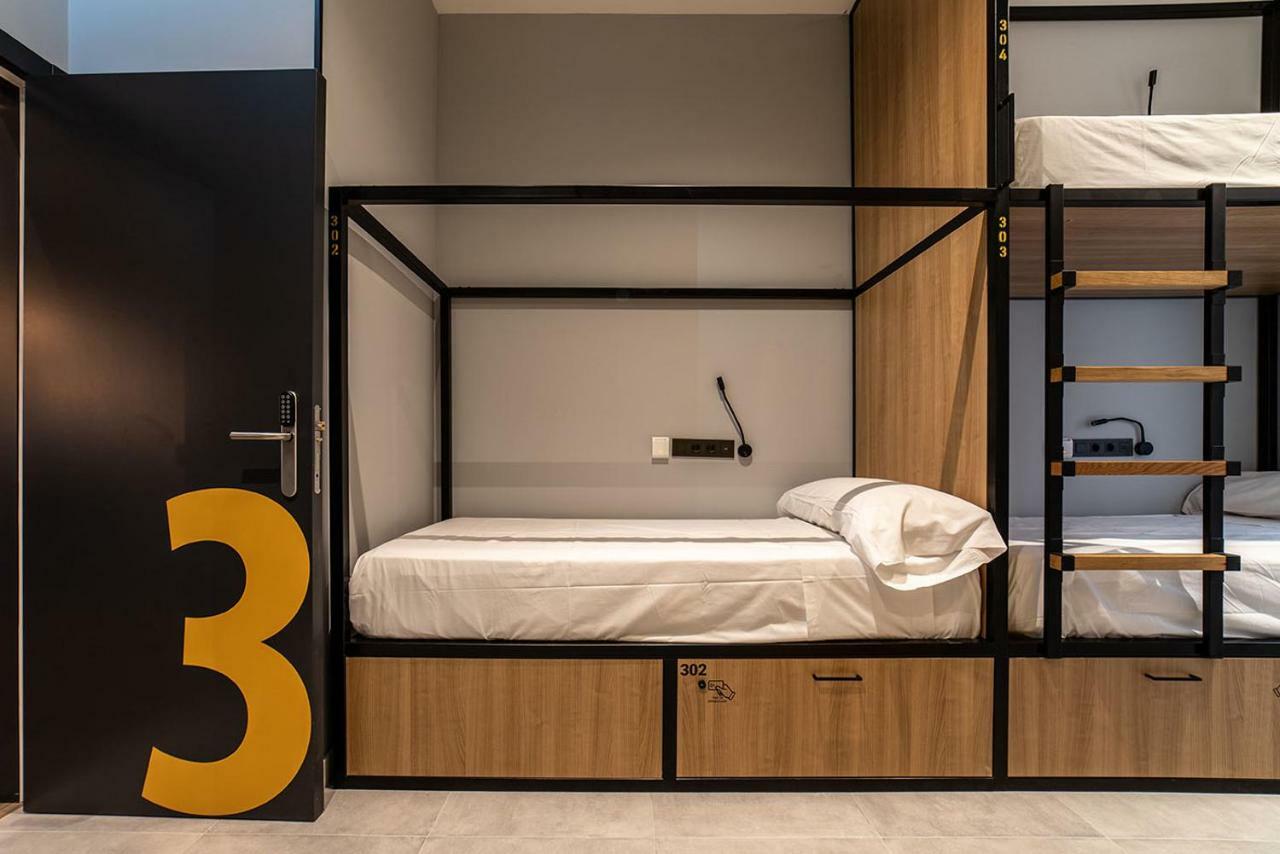 Petit Hostel La Latina (Adults Only) Madrid Extérieur photo